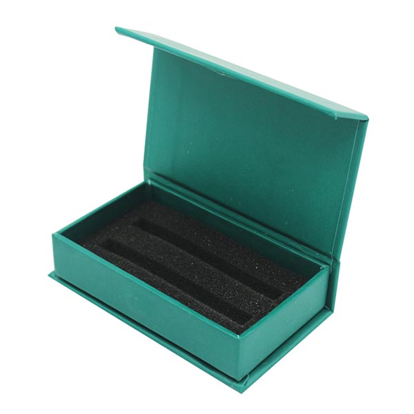 Factory Price Magnetic Gift Box with Foam Insert