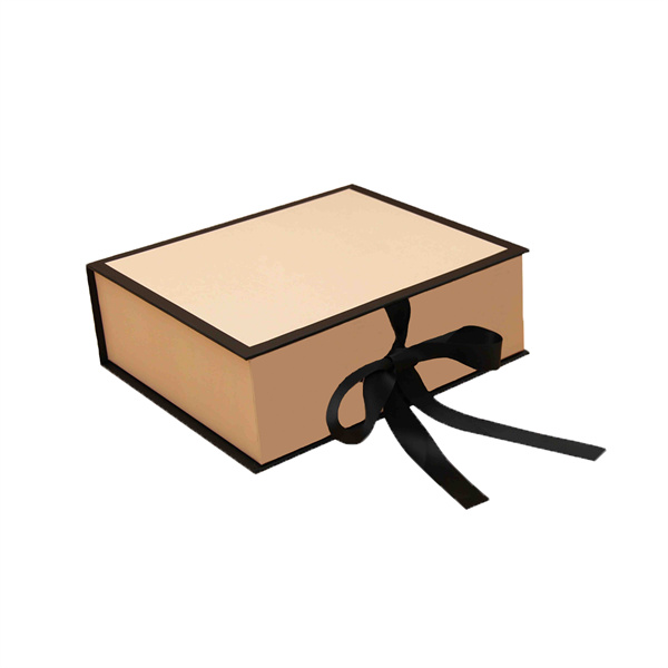 Bespoke luxury gift boxes wholesale | Custom packaging manufacturer