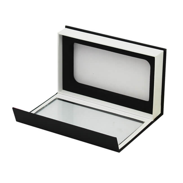 electronic packaging box with magnetic closure