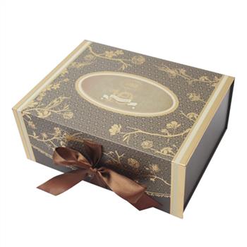 custom gift box manufacturer
