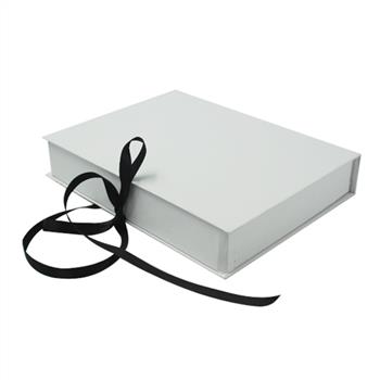 custom gift box supplier