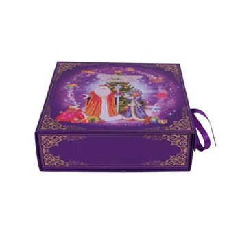 purple color of folding box with ribbon