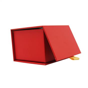 custom gift box supplier