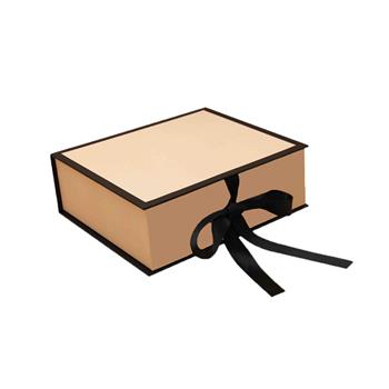 Bespoke luxury gift boxes wholesale | Custom packaging manufacturer
