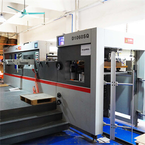 Automatic die cutting machine