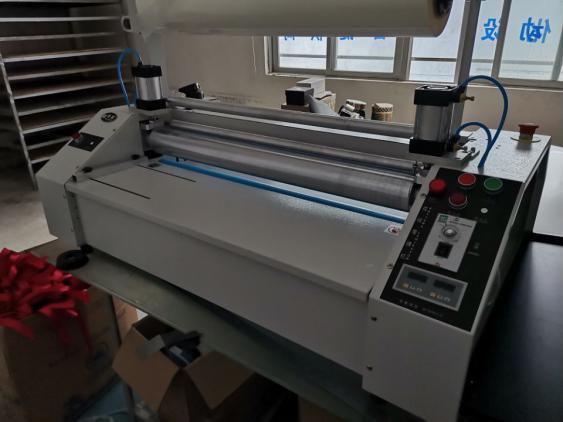 New-Digital-Printing-Machine-and-Laminating-Machine3