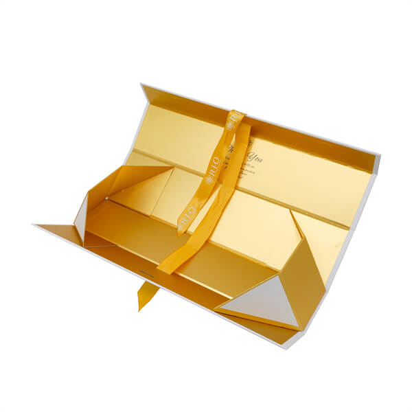 custom folding boxes with ribbon