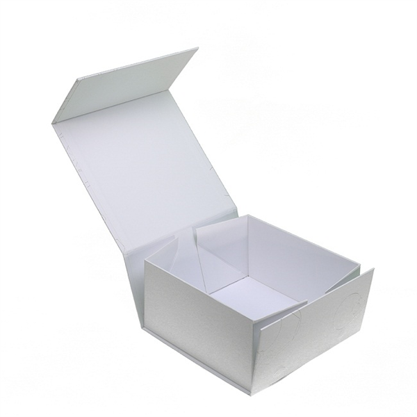 Bespoke rigid collapsible paper box with magnet