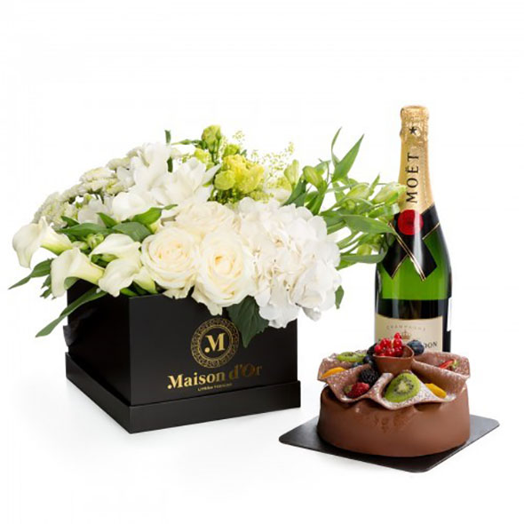 Give your fresh flowers a warm home with luxury custom printing boxes 04