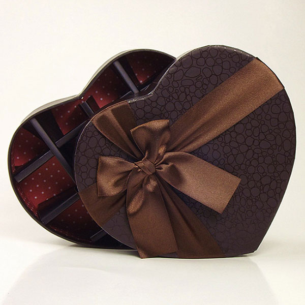 Heart Shaped Paper Gift Box for Chocolate Packaging 02